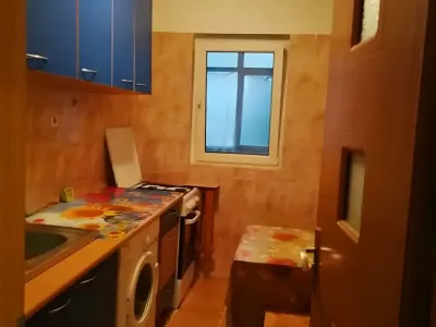 bucatarie mica si cocheta garsoniera vanzare Sector 2 București
